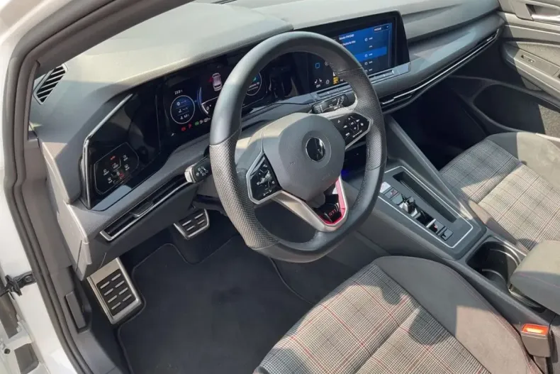 Volkswagen Golf din 2022 cu 60.374 km - oferta VOL111739 - foto 9