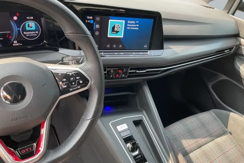 Volkswagen Golf din 2022 cu 60.374 km - oferta VOL111739 - foto 13