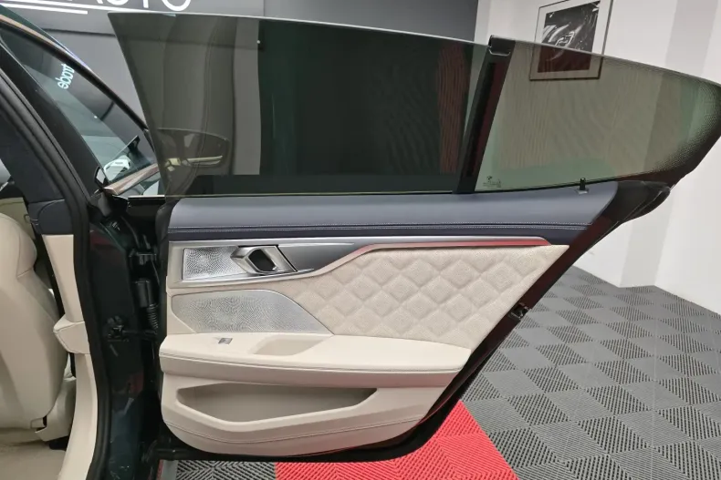 BMW M8 din 2020 cu 10.909 km - oferta BMW111740 - foto 16