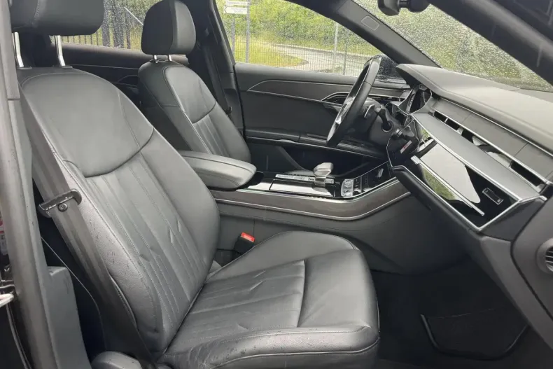 Audi A8 din 2022 cu 57.000 km - oferta AUD111741 - foto 13