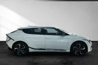 Kia EV6 din 2023 cu 15.630 km - oferta KIA111742 - foto 5
