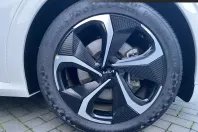 Kia EV6 din 2023 cu 15.630 km - oferta KIA111742 - foto 14