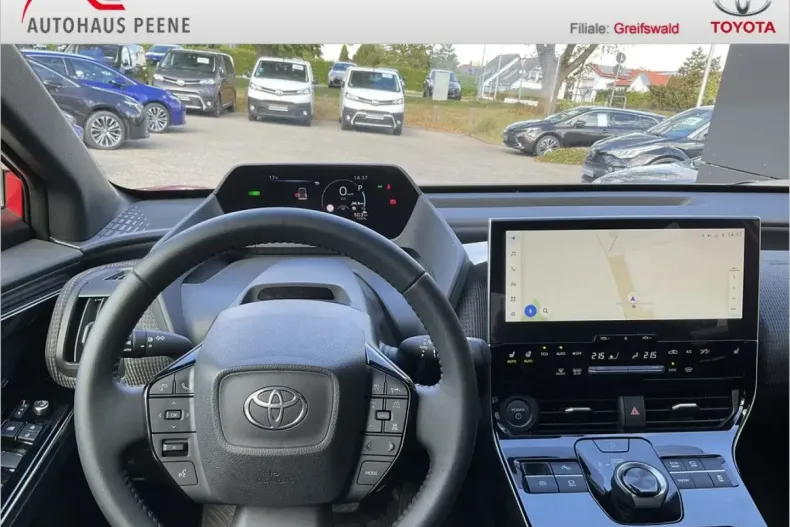 Toyota bZ4X din 2024 cu 10.500 km - oferta TOY111743 - foto 8