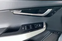 Kia EV6 din 2022 cu 17.880 km - oferta KIA111744 - foto 14