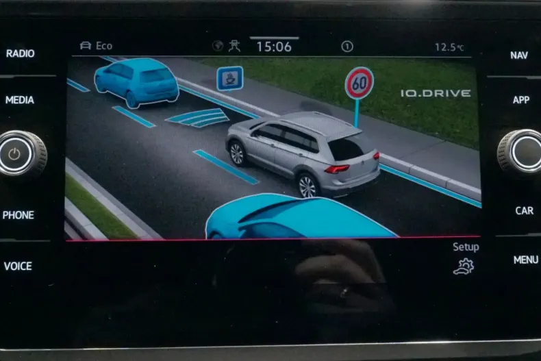 Volkswagen Tiguan Allspace din 2022 cu 70.172 km - oferta VOL111745 - foto 23