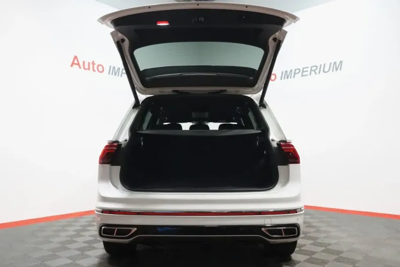 Volkswagen Tiguan Allspace din 2022 cu 70.172 km - oferta VOL111745 - foto 32