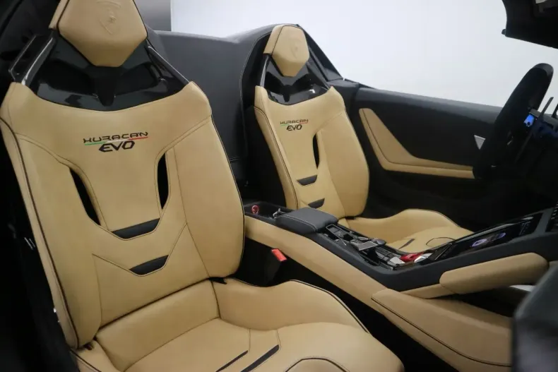 Lamborghini Huracán din 2022 cu 53.900 km - oferta LAM111748 - foto 8