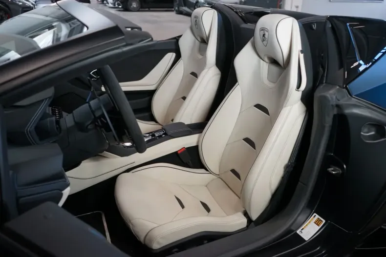 Lamborghini Huracán din 2023 cu 1.485 km - oferta LAM111751 - foto 17