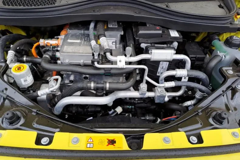 MINI Cooper SE din 2024 cu 14.273 km - oferta MIN111755 - foto 6