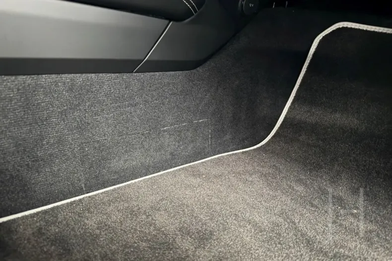 Porsche 992 din 2024 cu 4.800 km - oferta POR111758 - foto 8