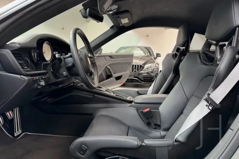 Porsche 992 din 2024 cu 4.800 km - oferta POR111758 - foto 11