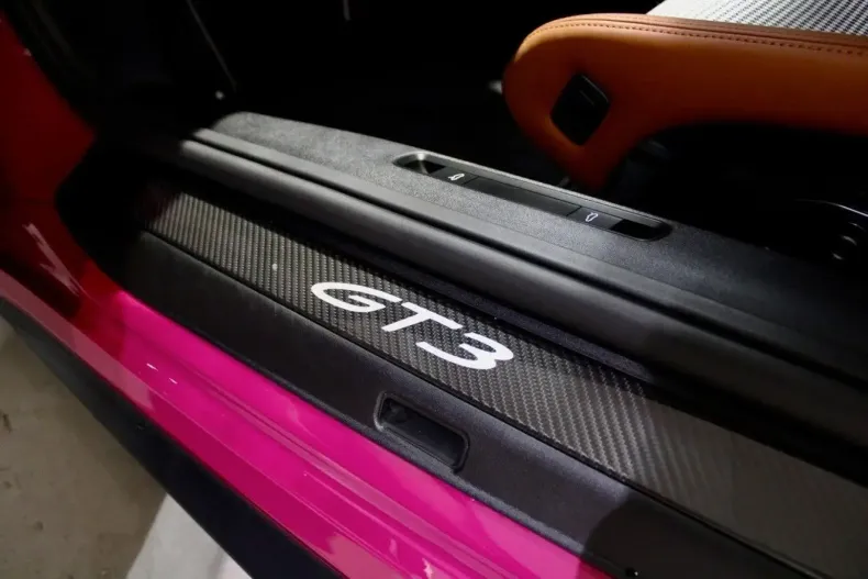 Porsche 992 din 2023 cu 2.122 km - oferta POR111759 - foto 13