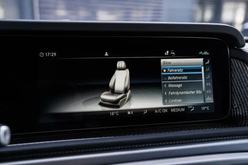 Mercedes-Benz G 63 AMG din 2022 cu 10.500 km - oferta MER111767 - foto 29