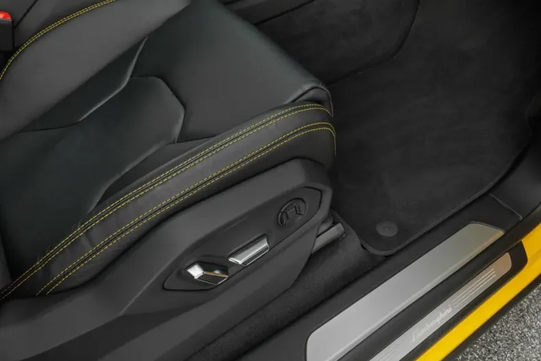 Lamborghini Urus din 2022 cu 39.400 km - oferta LAM111768 - foto 16