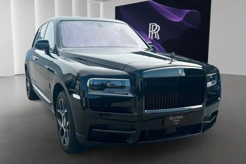 Rolls-Royce Cullinan din 2023 cu 10.000 km - oferta ROL111771 - foto 1