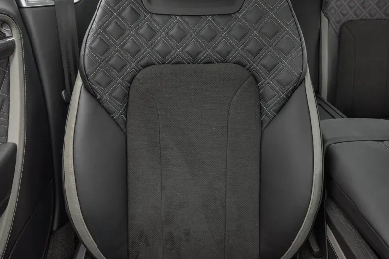 Bentley Continental GT din 2023 cu 13.800 km - oferta BEN111772 - foto 26