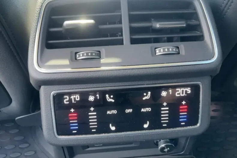 Audi A6 din 2022 cu 49.656 km - oferta AUD111774 - foto 15