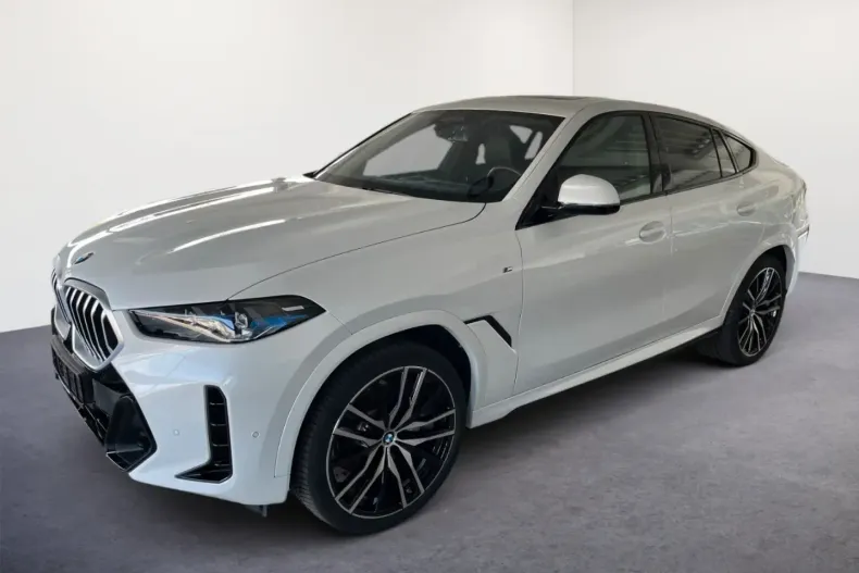 BMW X6 din 2024 cu 5.992 km - oferta BMW111775 - foto 1