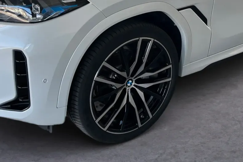 BMW X6 din 2024 cu 5.992 km - oferta BMW111775 - foto 6