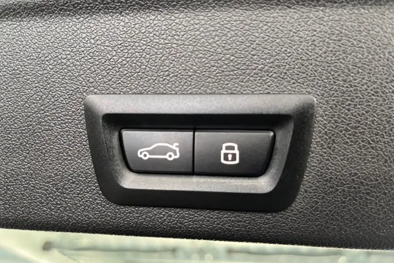 BMW X6 din 2024 cu 5.992 km - oferta BMW111775 - foto 13