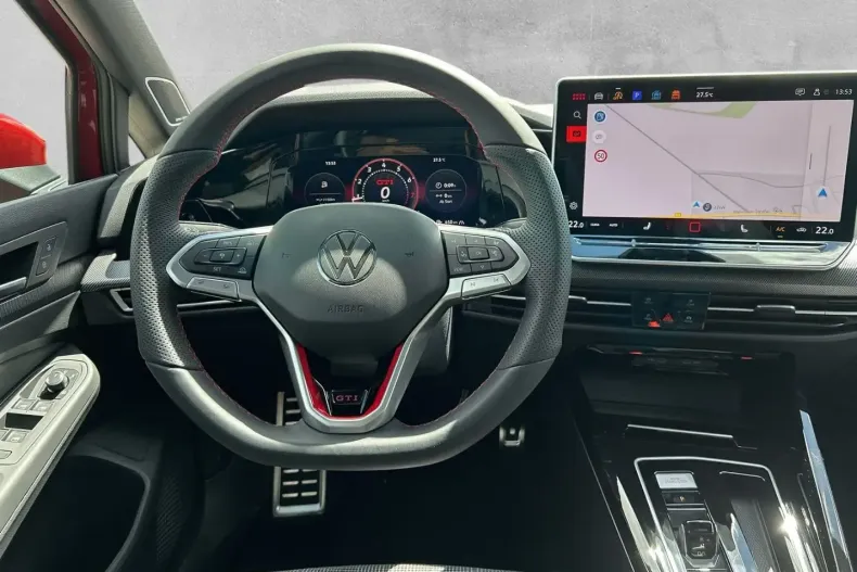 Volkswagen Golf din 2024 cu 19.700 km - oferta VOL111781 - foto 11