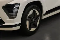 Hyundai KONA Elektro din 2024 cu 9.116 km - oferta HYU111782 - foto 6