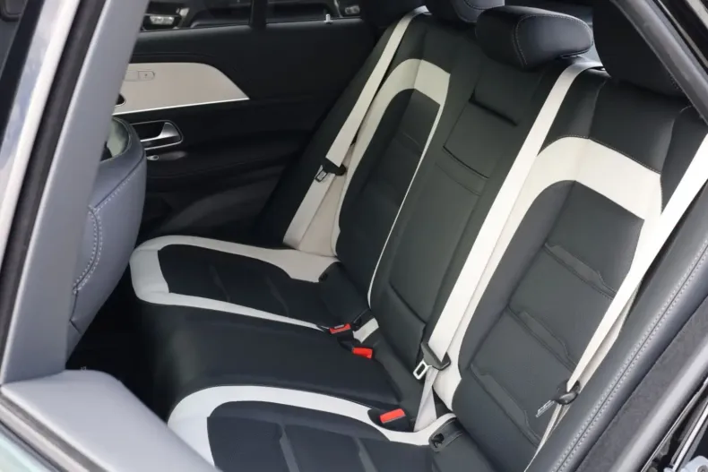 Mercedes-Benz GLE 63 AMG din 2023 cu 22.800 km - oferta MER111783 - foto 18