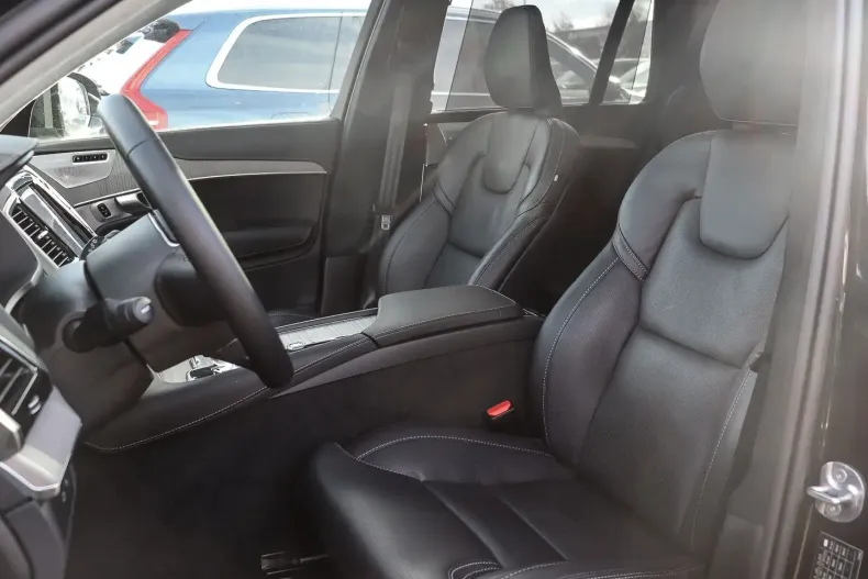 Volvo XC90 din 2024 cu 24.673 km - oferta VOL111784 - foto 7