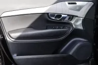 Volvo XC90 din 2024 cu 24.673 km - oferta VOL111784 - foto 10