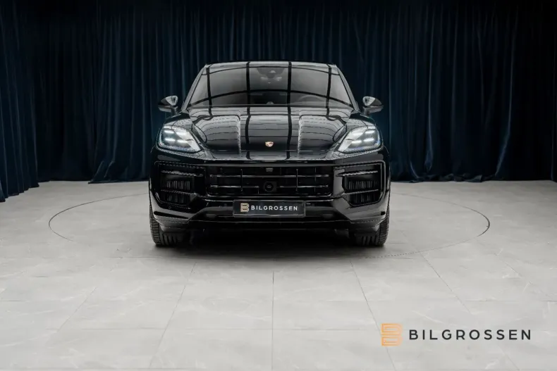 Porsche Cayenne din 2025 cu 12 km - oferta POR111785 - foto 2