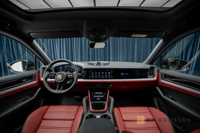 Porsche Cayenne din 2025 cu 12 km - oferta POR111785 - foto 6