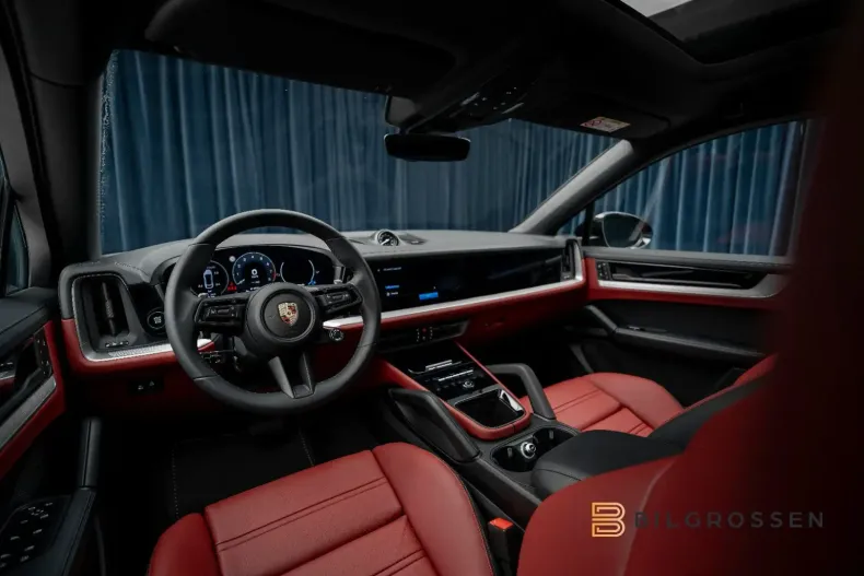 Porsche Cayenne din 2025 cu 12 km - oferta POR111785 - foto 8