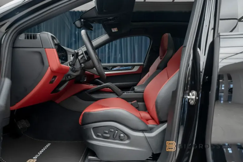 Porsche Cayenne din 2025 cu 12 km - oferta POR111785 - foto 12