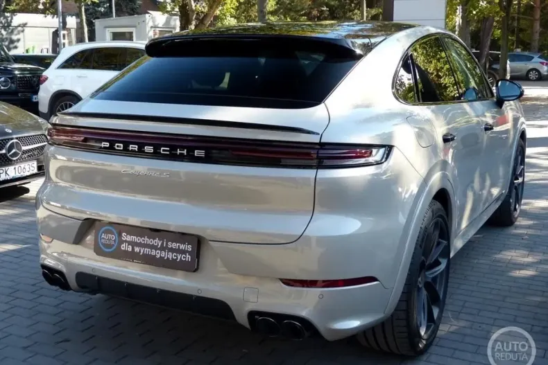 Porsche Cayenne din 2024 cu 15.300 km - oferta POR111794 - foto 4