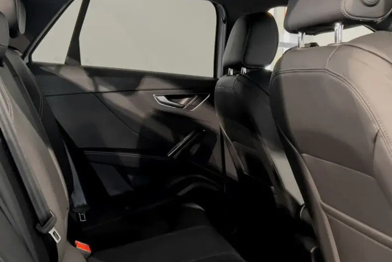 Audi SQ2 din 2023 cu 9.820 km - oferta AUD111796 - foto 12