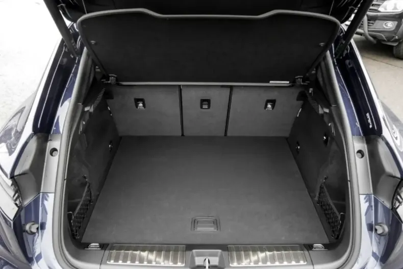 Porsche Macan din 2025 cu 9.500 km - oferta POR111797 - foto 18