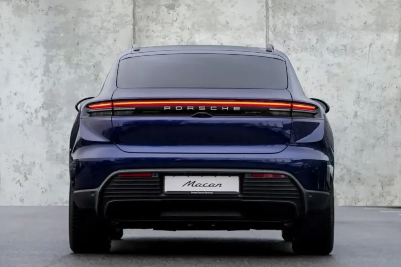 Porsche Macan din 2025 cu 9.500 km - oferta POR111797 - foto 23