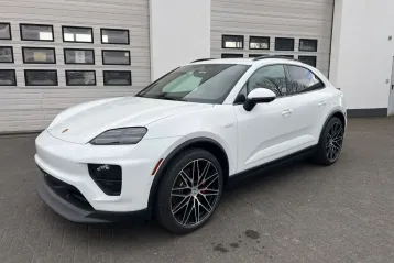 Porsche Macan din 2025 - oferta POR111799