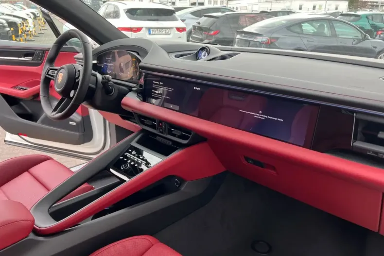 Porsche Macan din 2025 cu 15 km - oferta POR111799 - foto 7