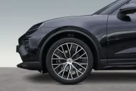 Porsche Macan din 2025 cu 6.500 km - oferta POR111801 - foto 12