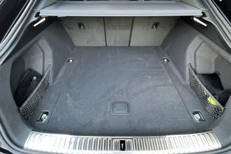 Audi Q8 e-tron din 2023 cu 32.000 km - oferta AUD111806 - foto 15