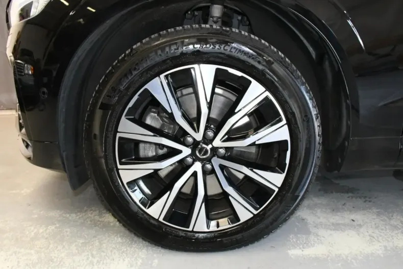 Volvo XC60 din 2024 cu 37.500 km - oferta VOL111808 - foto 10