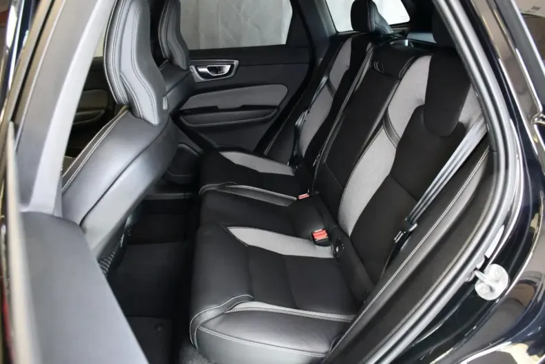 Volvo XC60 din 2024 cu 37.500 km - oferta VOL111808 - foto 16