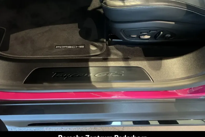 Porsche Taycan din 2023 cu 11.000 km - oferta POR111816 - foto 11