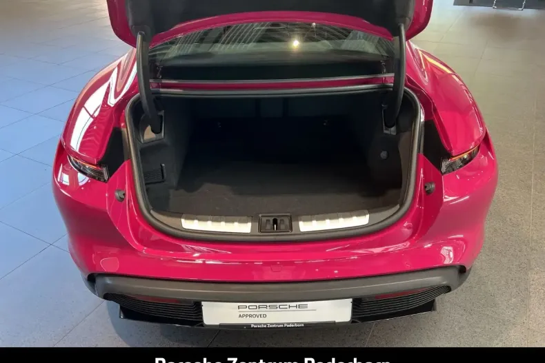 Porsche Taycan din 2023 cu 11.000 km - oferta POR111816 - foto 23