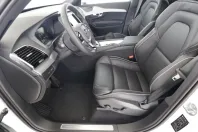 Volvo XC90 din 2024 cu 13.551 km - oferta VOL111818 - foto 3