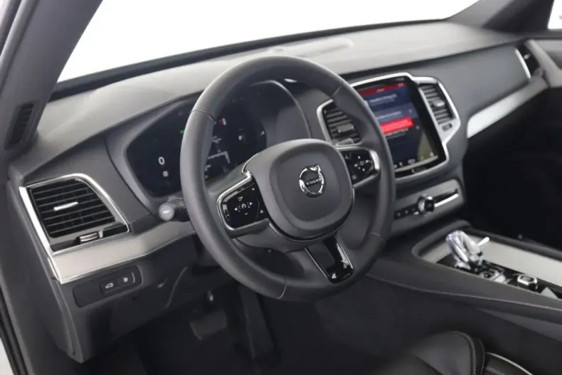Volvo XC90 din 2024 cu 13.551 km - oferta VOL111818 - foto 5
