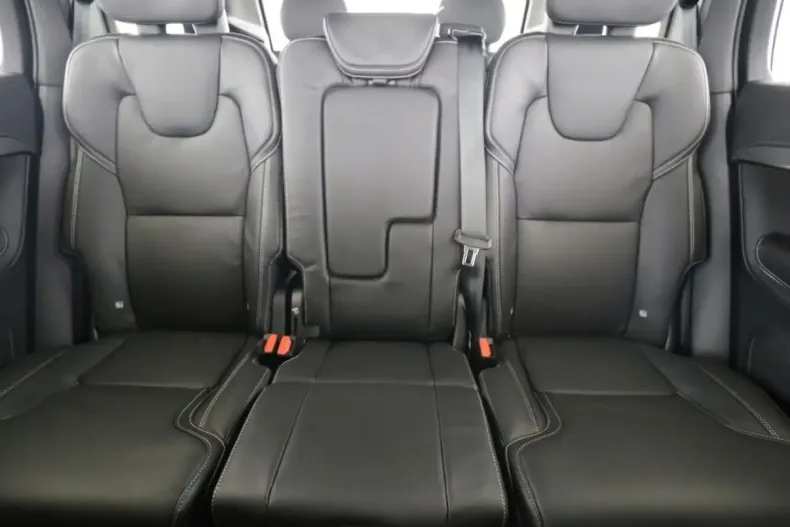 Volvo XC90 din 2024 cu 13.551 km - oferta VOL111818 - foto 11