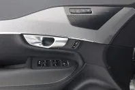 Volvo XC90 din 2024 cu 13.551 km - oferta VOL111818 - foto 13