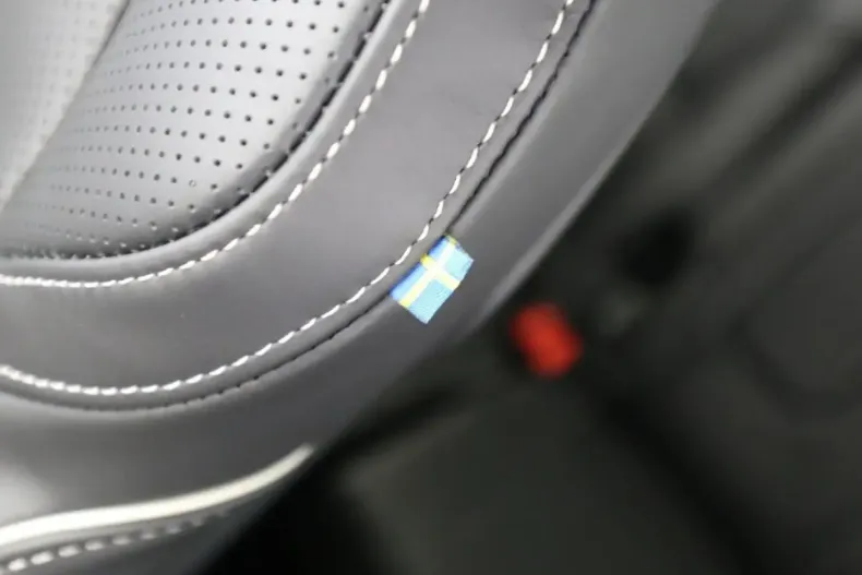 Volvo XC90 din 2024 cu 13.551 km - oferta VOL111818 - foto 14